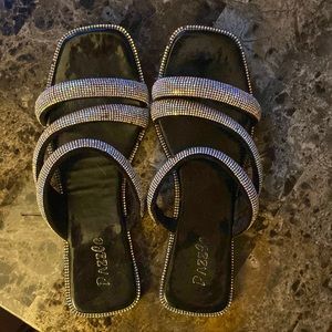 Pazzle size 9 sandals